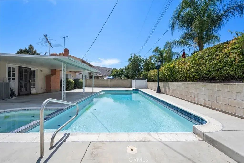 3636 Mapleleaf Drive, Riverside