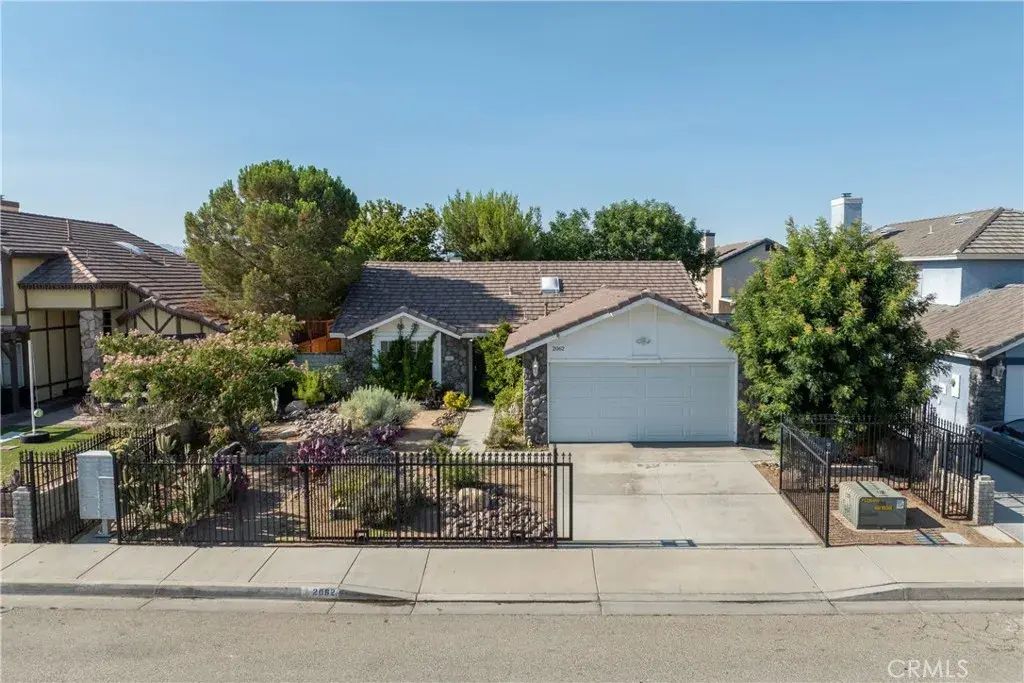2062 E Nugent Street, Lancaster
