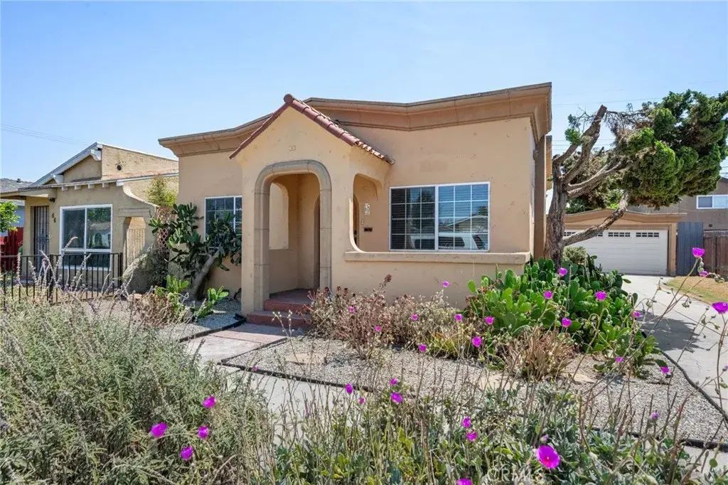 60 E Platt Street, Long Beach