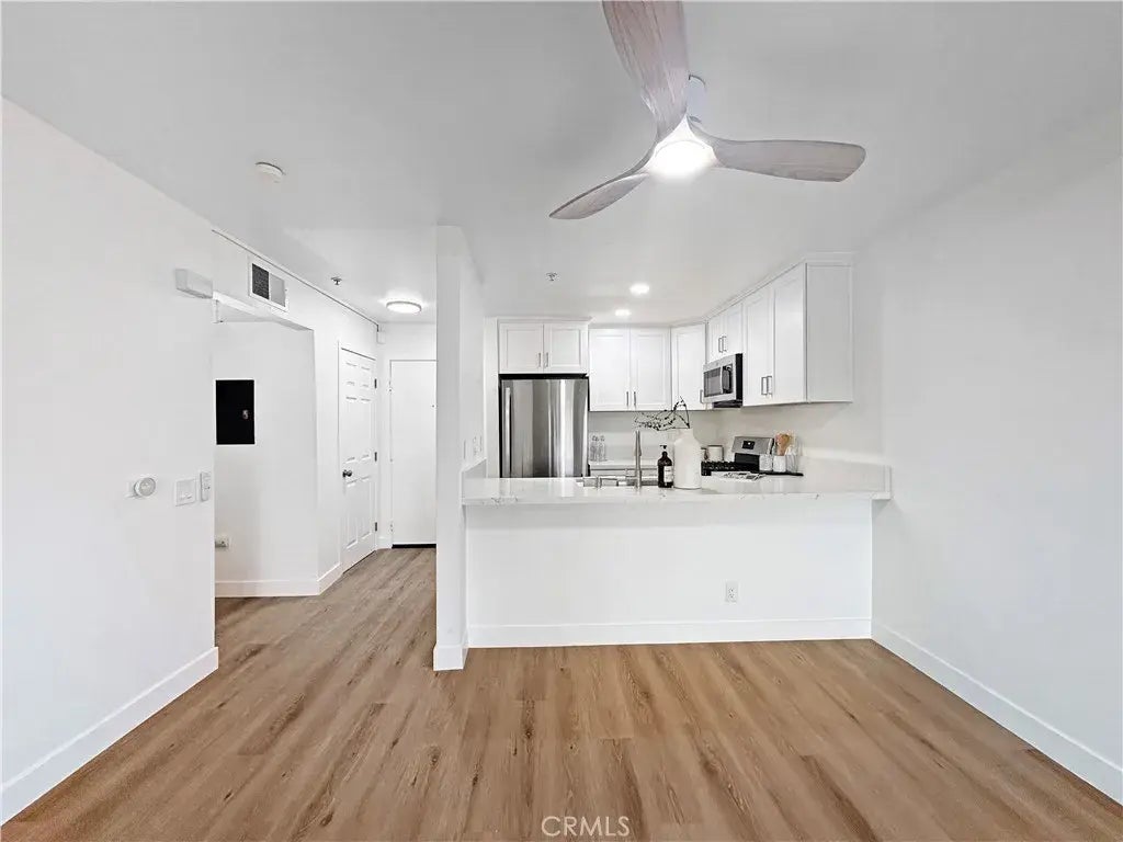 450 E 4th Street 110, Santa Ana