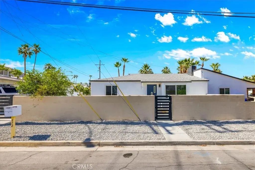 595 S Calle Santa Rosa, Palm Springs