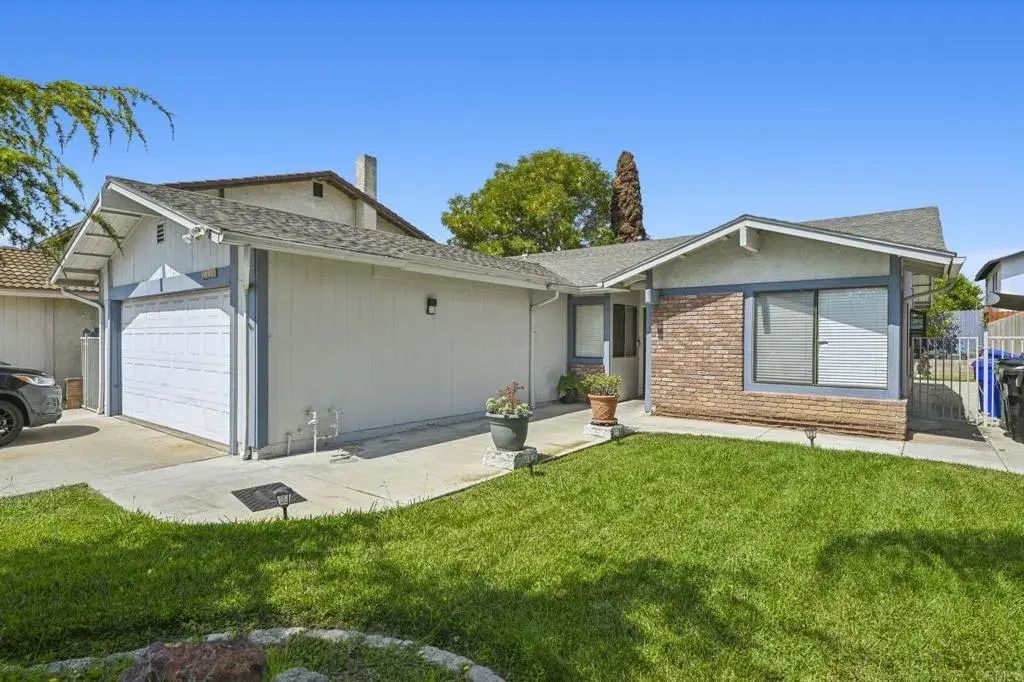 1384 Frauline Drive, 