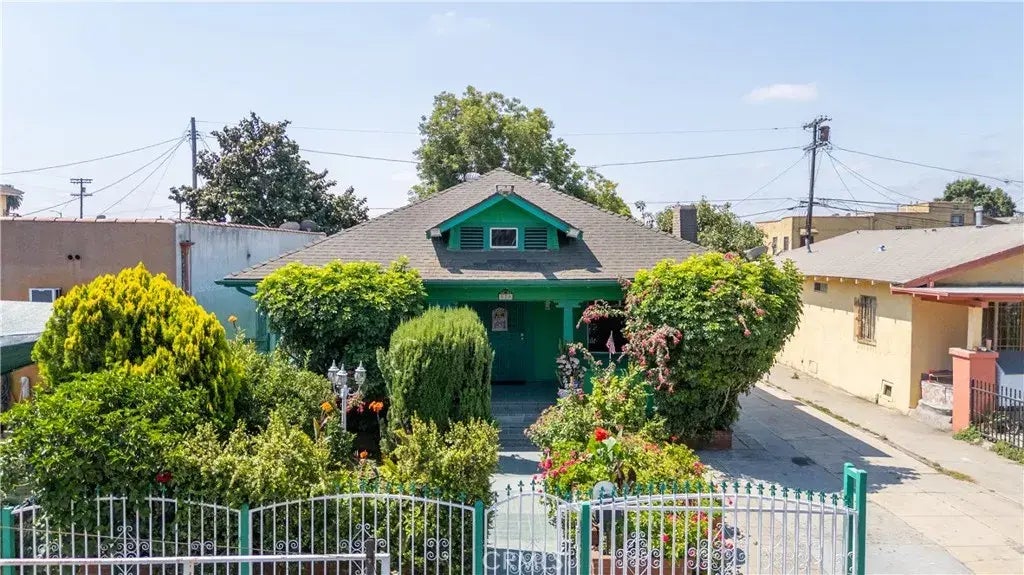 820 W 50th Street, Los Angeles