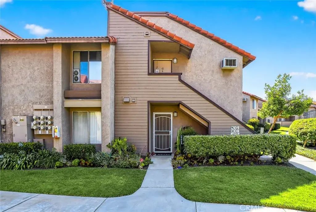 1535 Border Avenue C, Corona