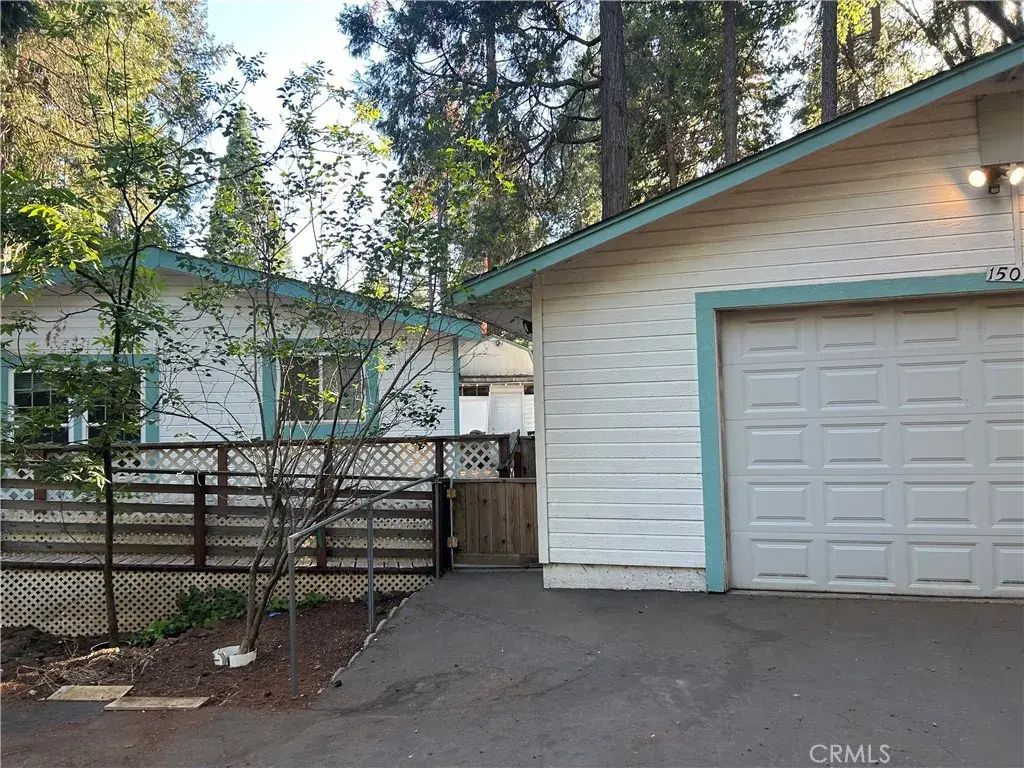 15075 Pinehurst Way, Magalia