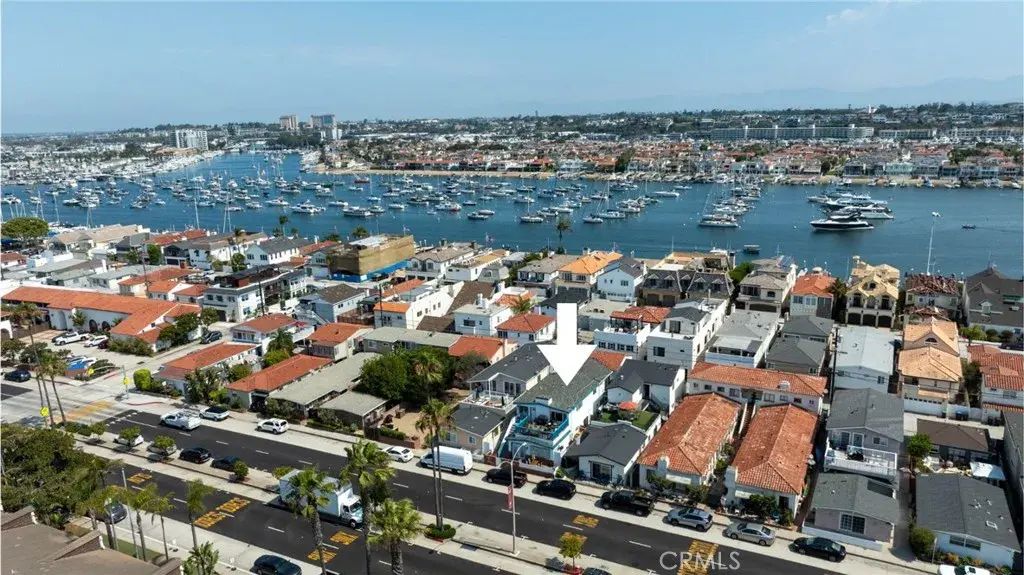 1324 W Balboa Boulevard, Newport Beach
