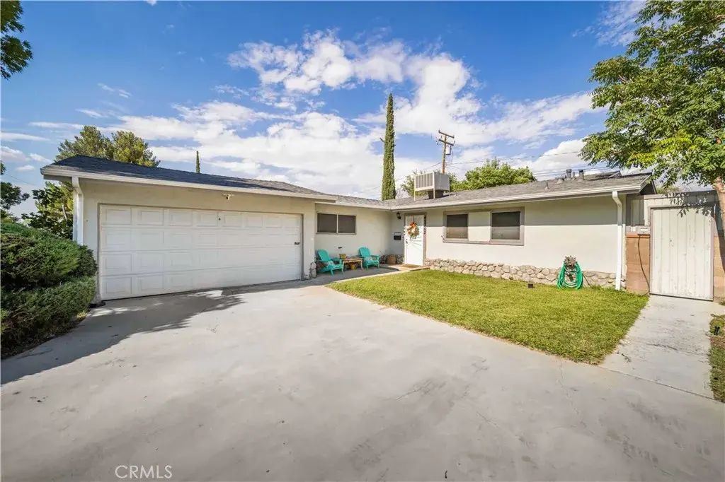 45362 15th Street West, Lancaster