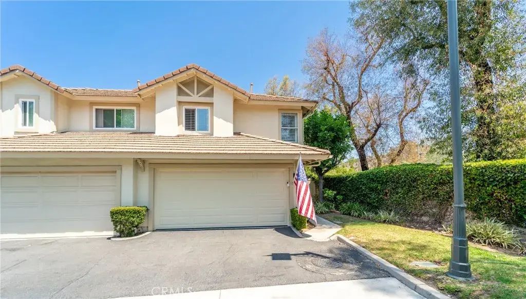 5847 E Rocking Horse Way 25, Orange