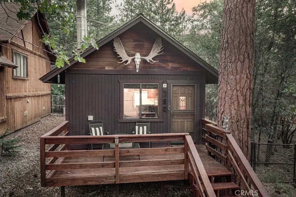 790 Pine Lane, Sugarloaf