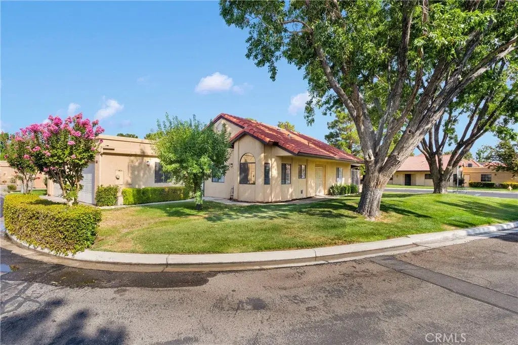 19144 Frances Street, Apple Valley