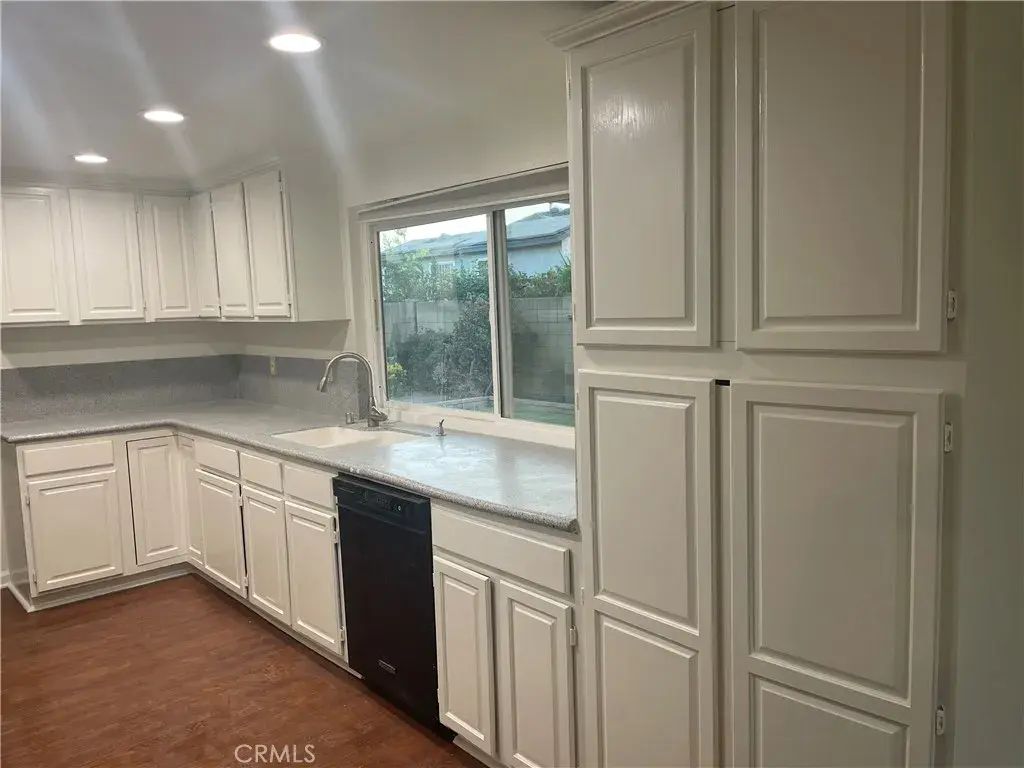 2393 Cragmont Court, Simi Valley