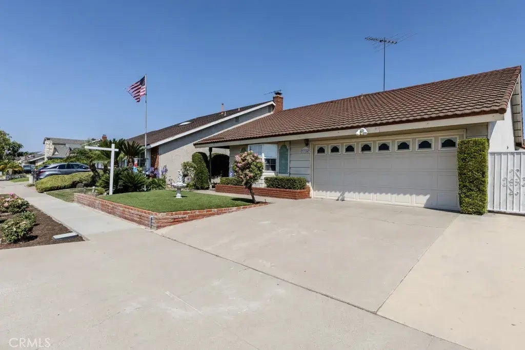 1724 N Glenview Avenue, Anaheim Hills