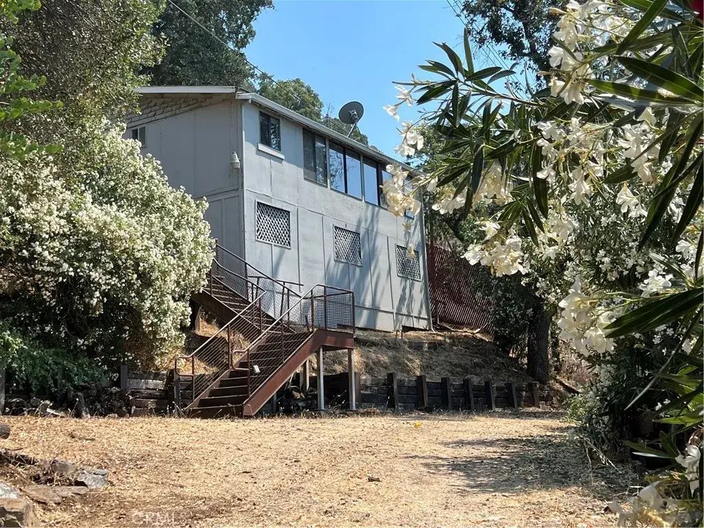 7158 E Highway 20, Lucerne
