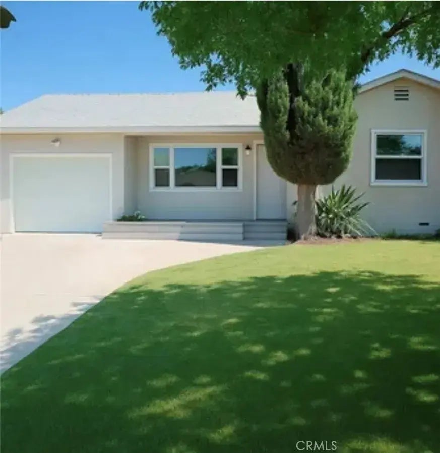 17472 Paine Street, Fontana