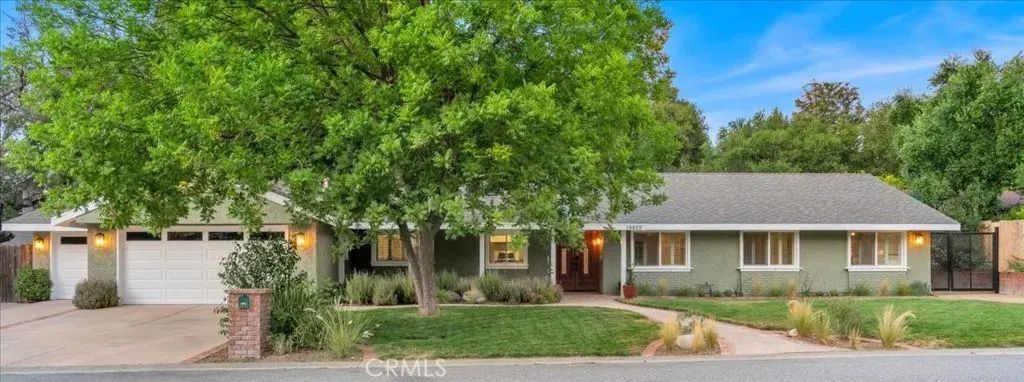15833 Warm Springs Dr, Canyon Country