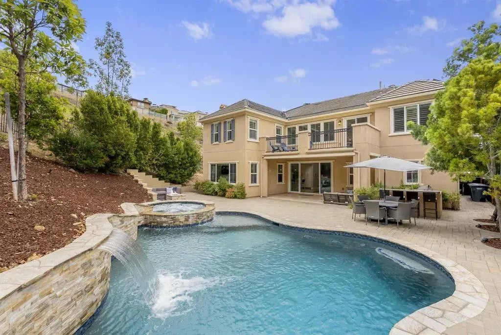 702 Costa Del Sur, San Marcos