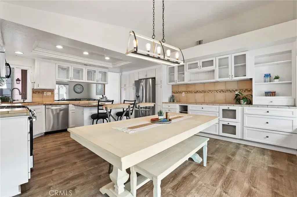 780 Gregory Lane, Oceanside