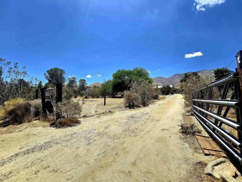 7438 Kickin Horse Trail, Julian