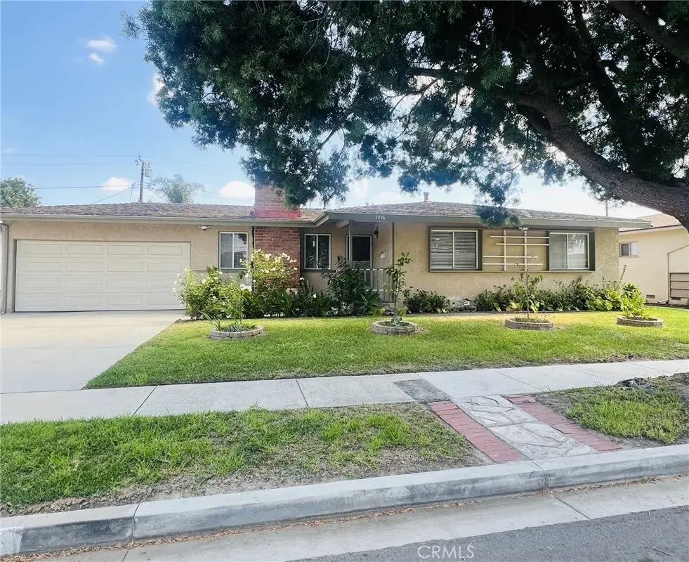 1936 W Harle Avenue, Anaheim