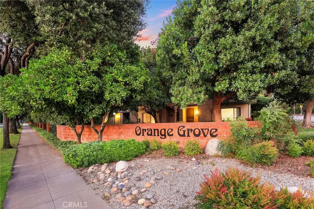 242 N Orange Grove Boulevard, Pasadena