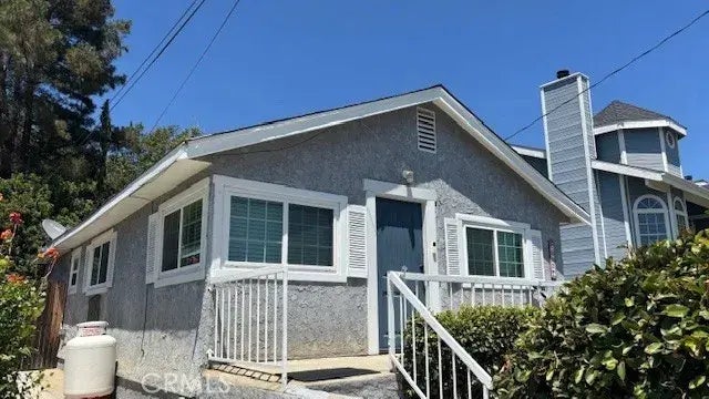 23327 Ida Place, Chatsworth