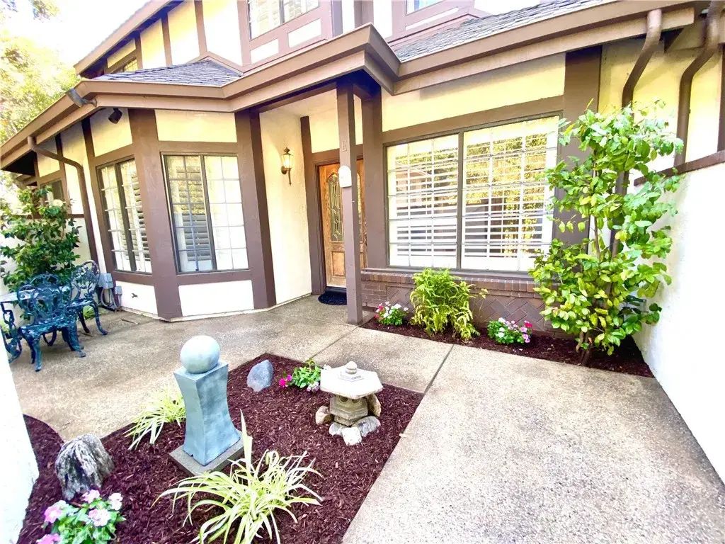 400 Mariposa Avenue E, Sierra Madre