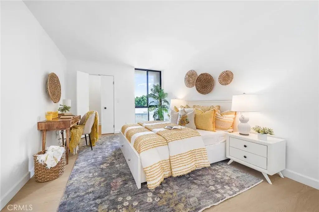 222 S Central Avenue 203, Los Angeles