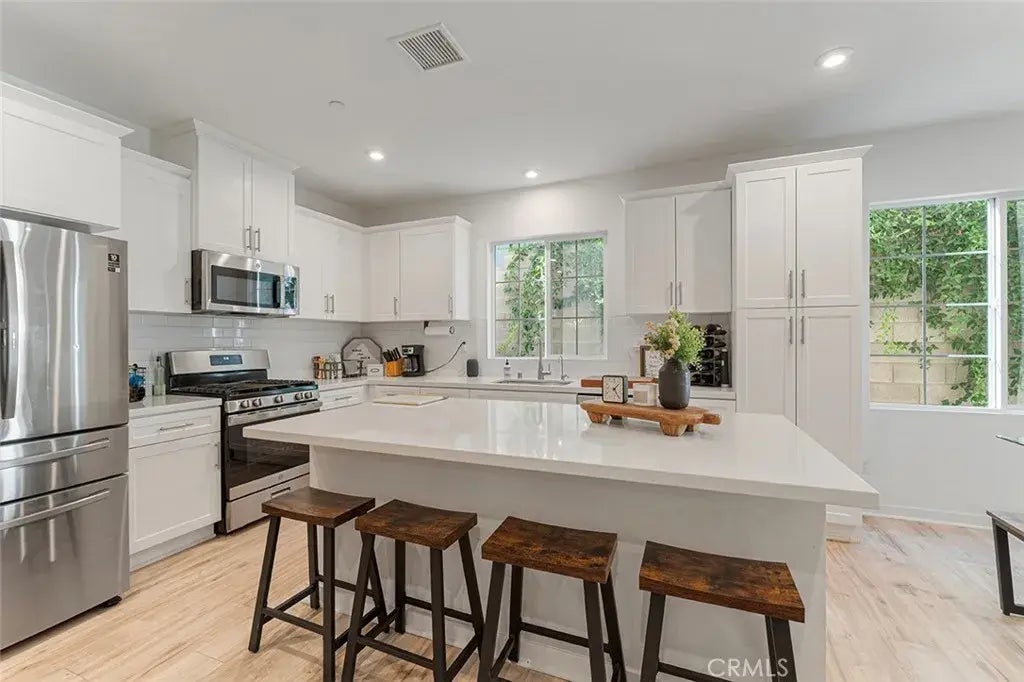 16044 Narni Lane, Fontana