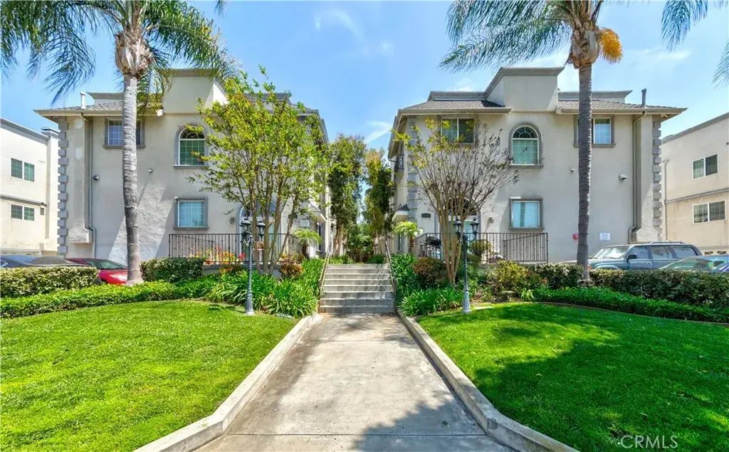 11734 Valley View Avenue 5, Whittier
