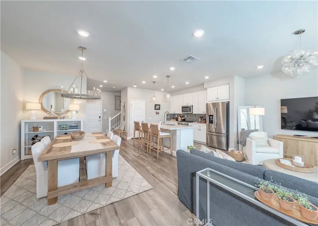 19209 Tideline Court, Huntington Beach