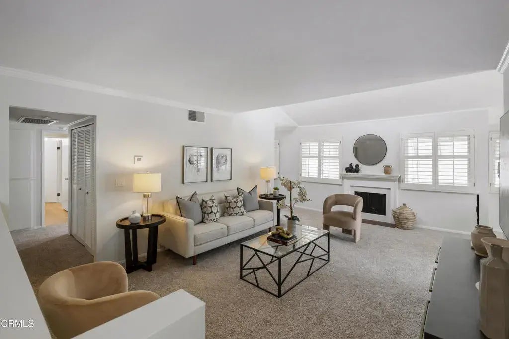 10518 Sunland Boulevard 7, Sunland