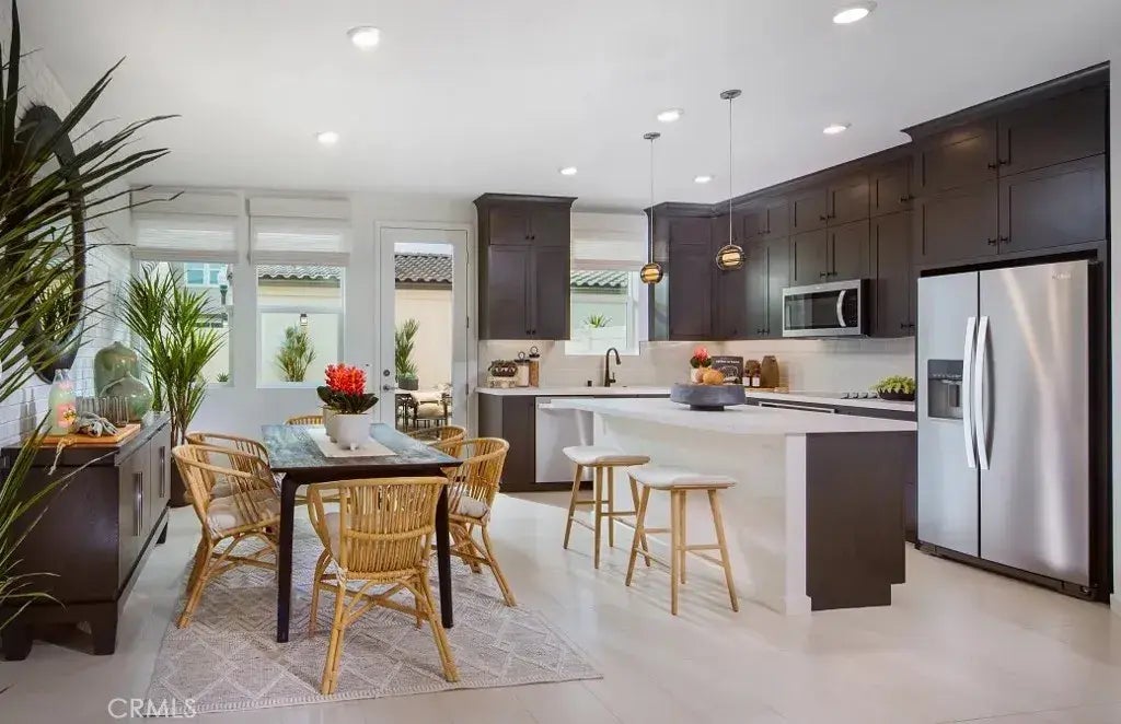 10933 Citrus Drive, Ventura