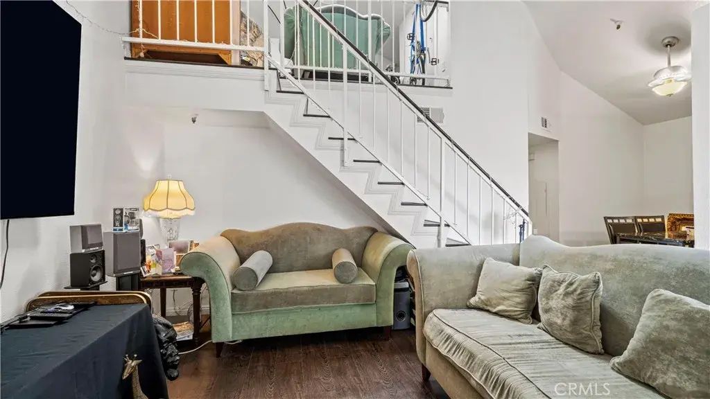 6140 Rugby Avenue 324, Huntington Park