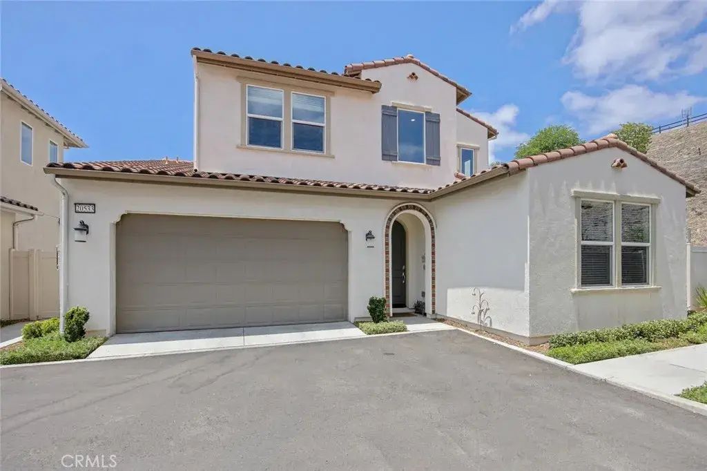 20533 Martingale Place, Saugus