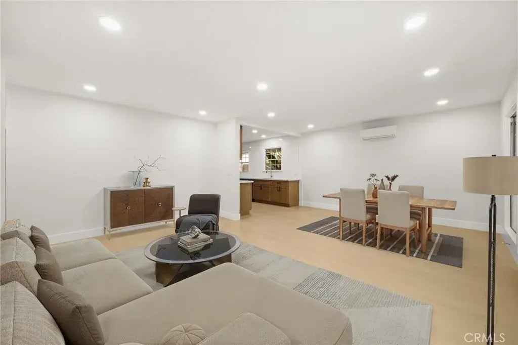 2529 W Glenhaven Avenue, Anaheim