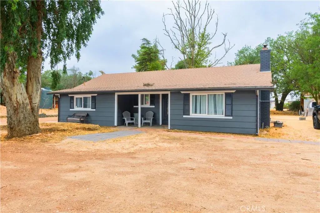 1175 Moon Valley Way, Paso Robles