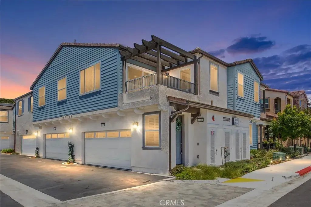 15210 Horizon Street 10, Fontana