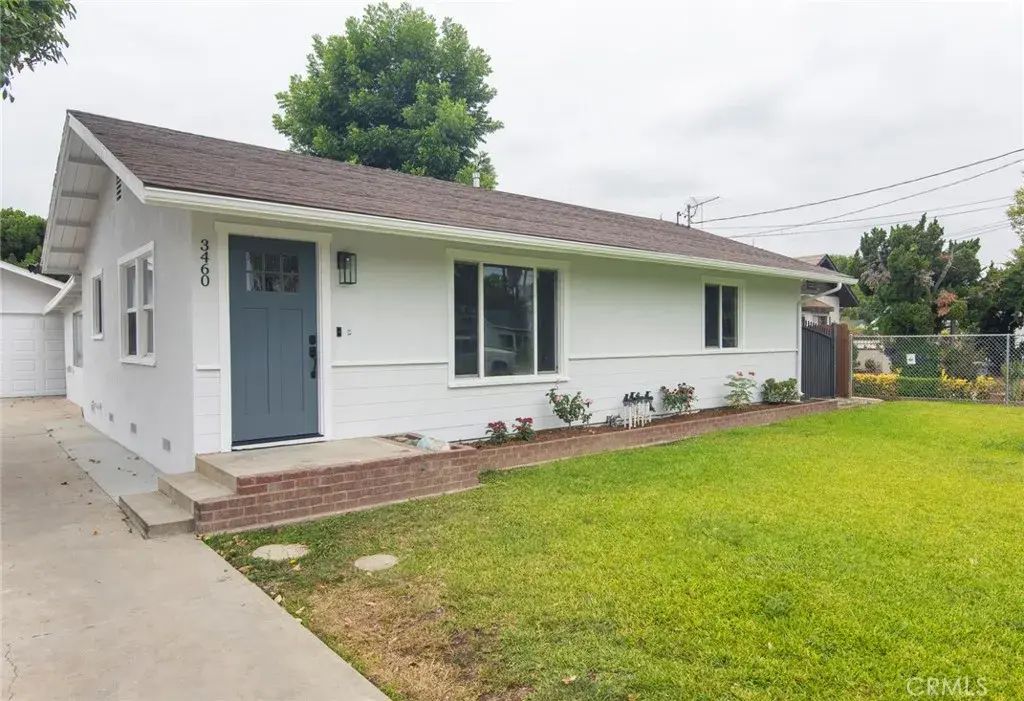 3460 Washington Street, Riverside