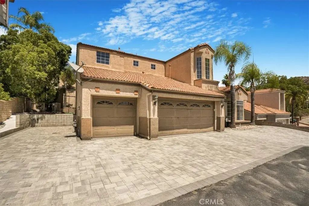 28069 Magic Mountain Lane, Canyon Country