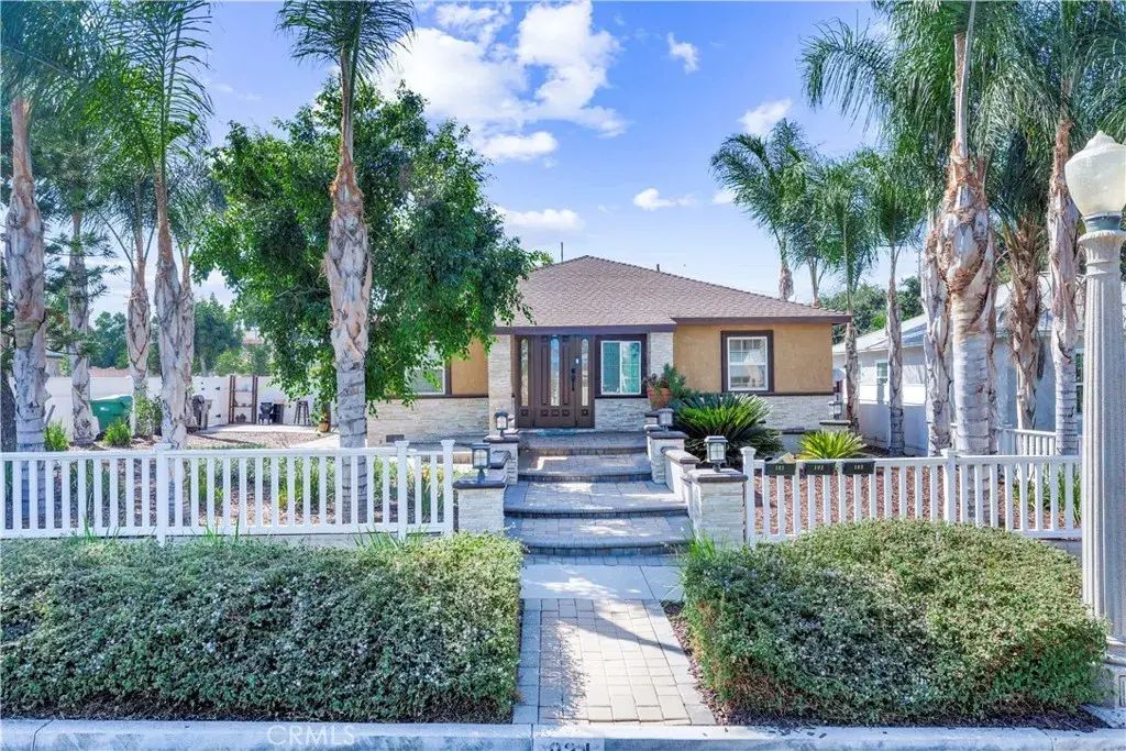 924 Wyval Avenue, Corona
