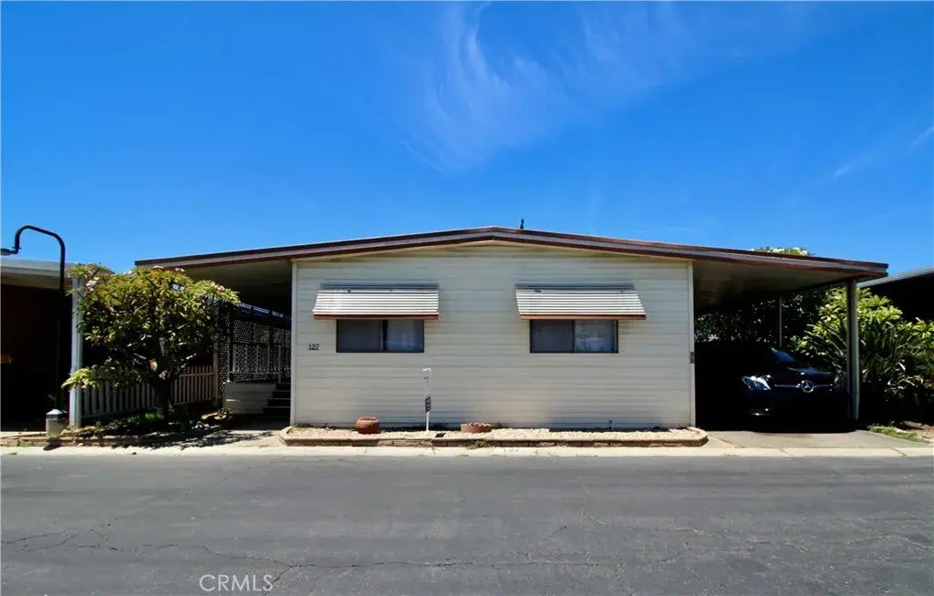 300 N Rampart 127, Orange