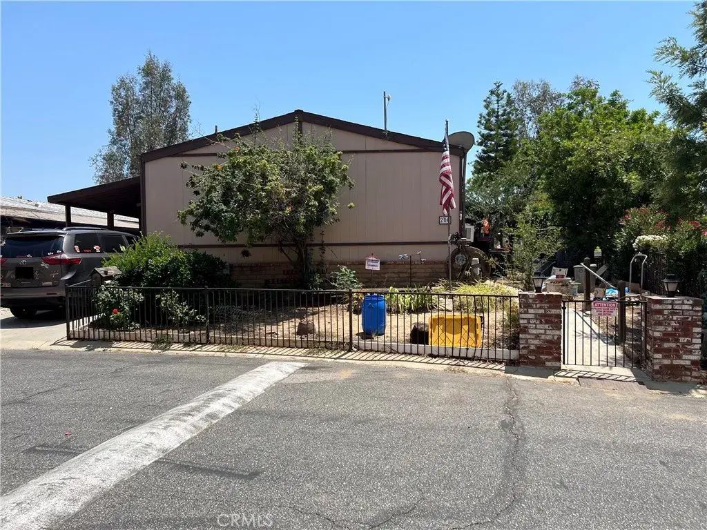 24425 Woolsey Canyon Road 200, West Hills
