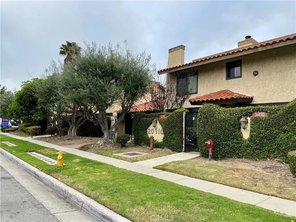 20310 Anza Avenue R, Torrance