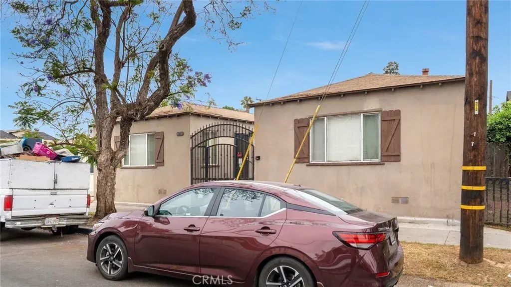 2751 14th Street, Long Beach