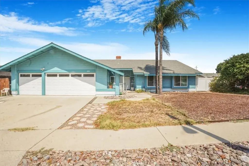 1991 Wren Avenue, Corona