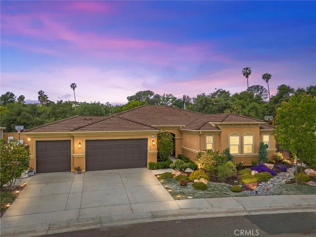 2569 Pasture Glen, Escondido