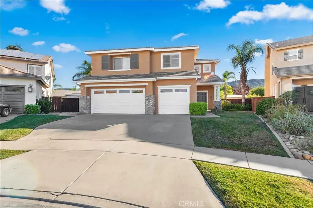 37945 Sawleaf Place, Murrieta