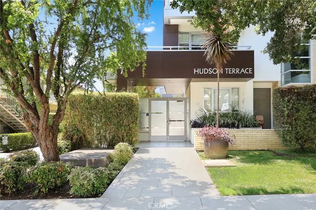 257 S Hudson Avenue 108, Pasadena