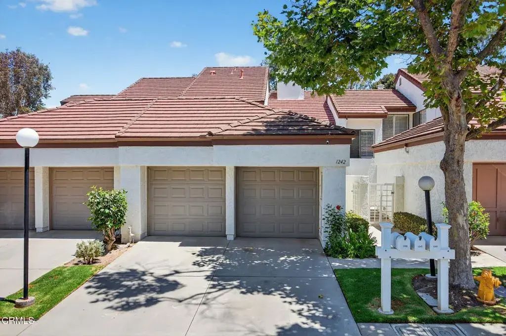 1242 Calle Bonita, Camarillo