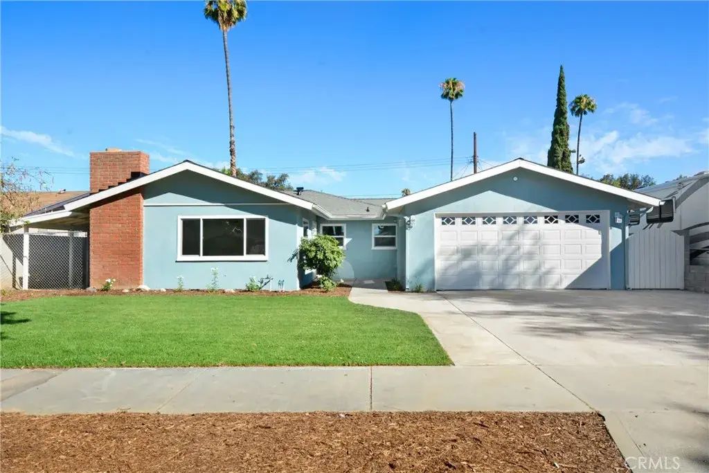 8737 Brunswick Avenue, Riverside